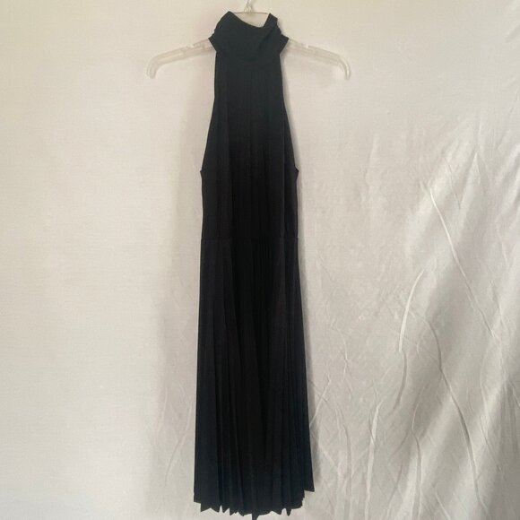 Gorgeous Black Halter Dress with Accordion Pleats – Size 4 – Soft & Elegant - Picture 16 of 16